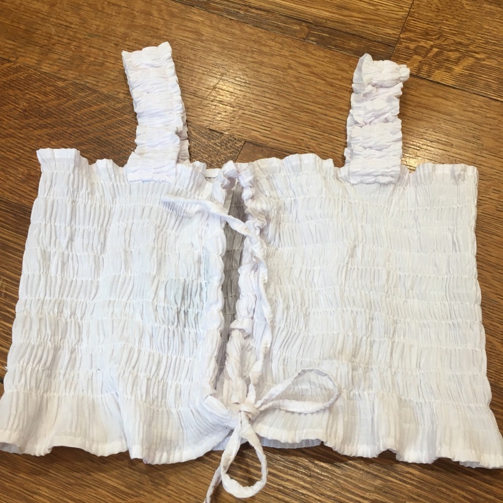 In Gear crop top womens size Medium
